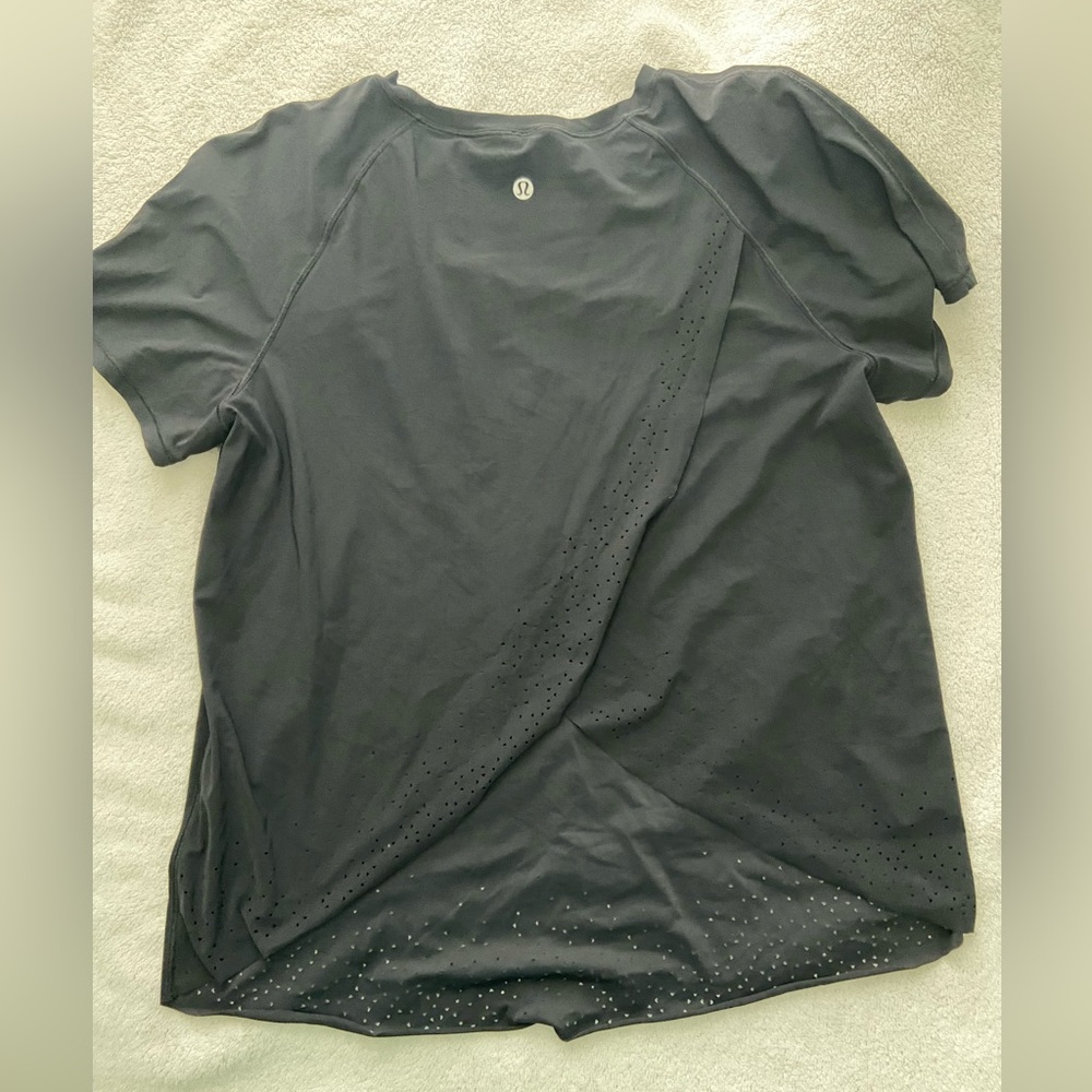 Lululemon Breathable Top